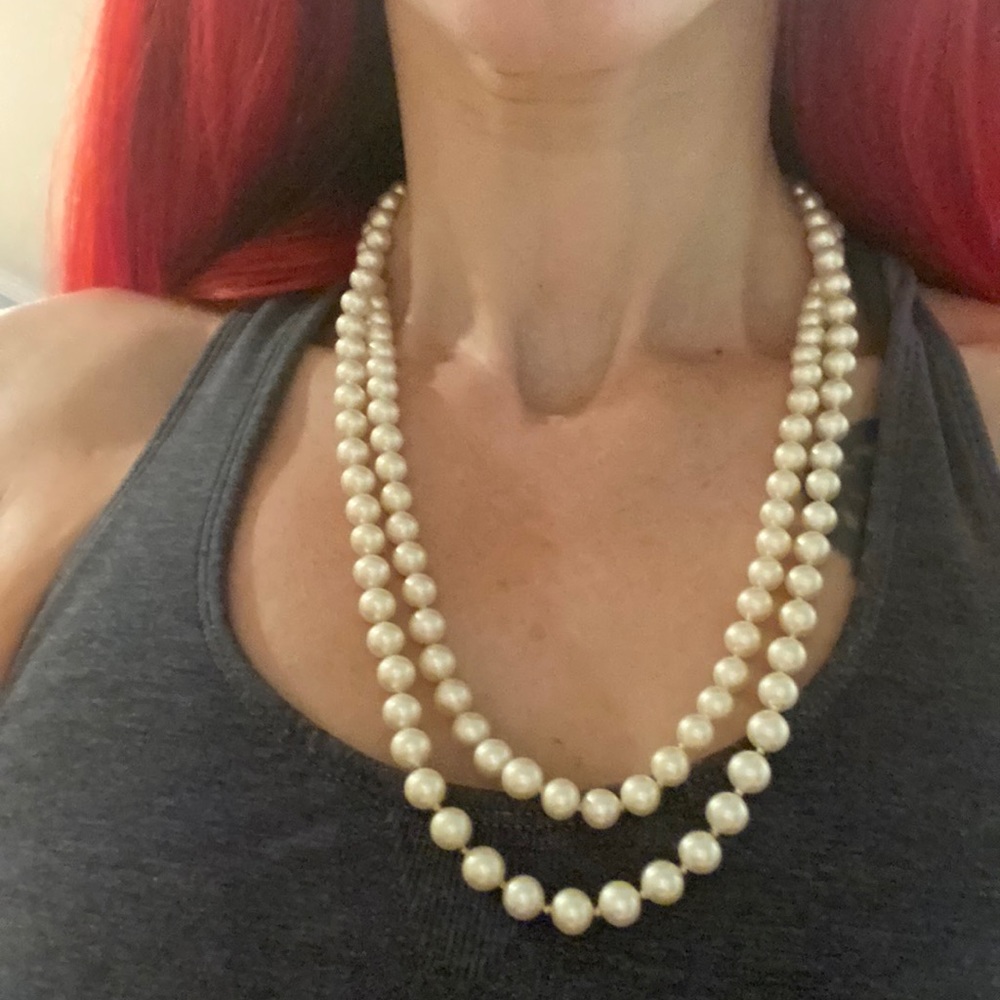 Beaded pearl style necklace